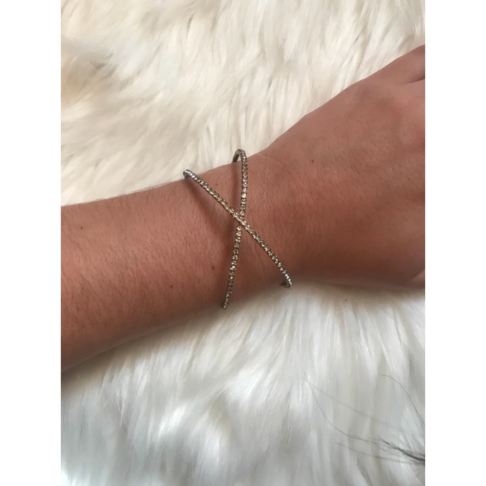 Cross Over Bracelet